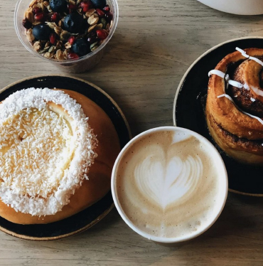 Grønn café butikk Kaffe Og Bolle